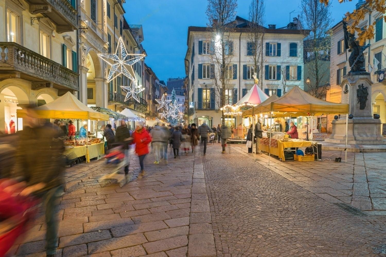 La Terrazza - Very Quiet - Free Park - 3 Min From Varese Center And Lake - Air Conditioning - Cycling Friendly エクステリア 写真